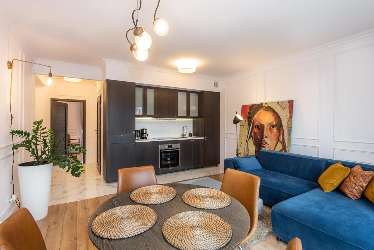 Super-Apartamenty Andersia VIP II Poznan Bagian luar foto