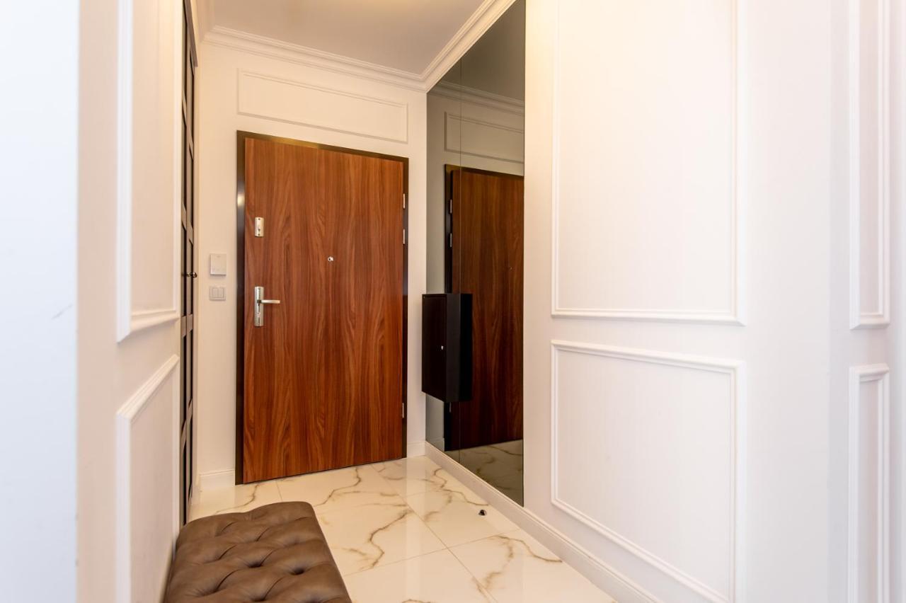 Super-Apartamenty Andersia VIP II Poznan Bagian luar foto