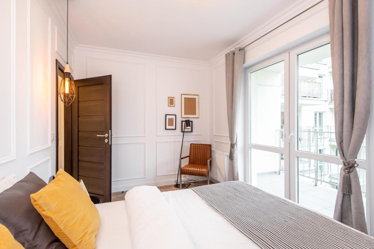 Super-Apartamenty Andersia VIP II Poznan Bagian luar foto