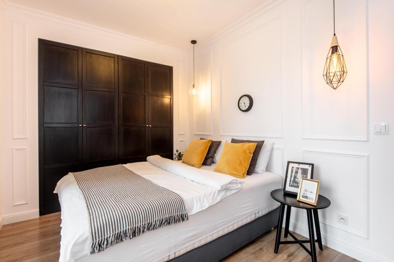 Super-Apartamenty Andersia VIP II Poznan Bagian luar foto