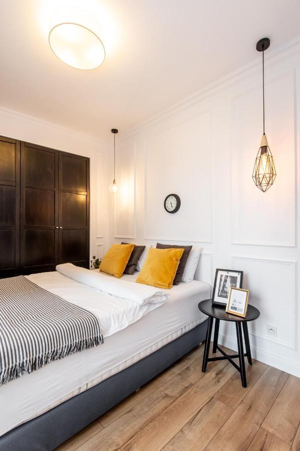 Super-Apartamenty Andersia VIP II Poznan Bagian luar foto